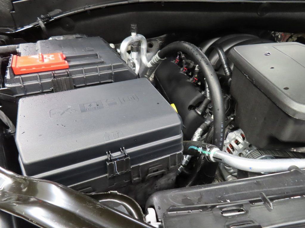 Used 2025 Chevrolet Suburban Premier AWD/4WD image 31