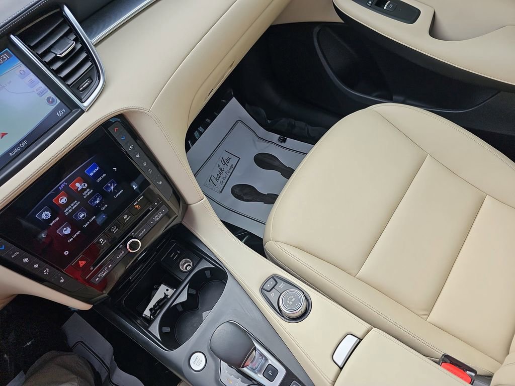 Used 2019 INFINITI QX50 Luxe w/ Navigation Package image 29