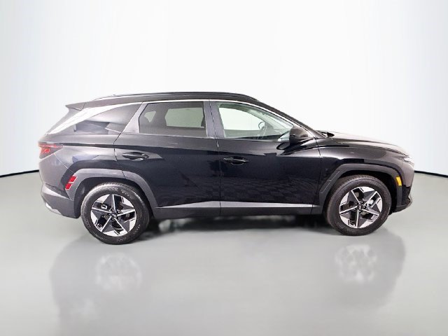 Used 2026 Hyundai Tucson SEL Plus FWD image 11