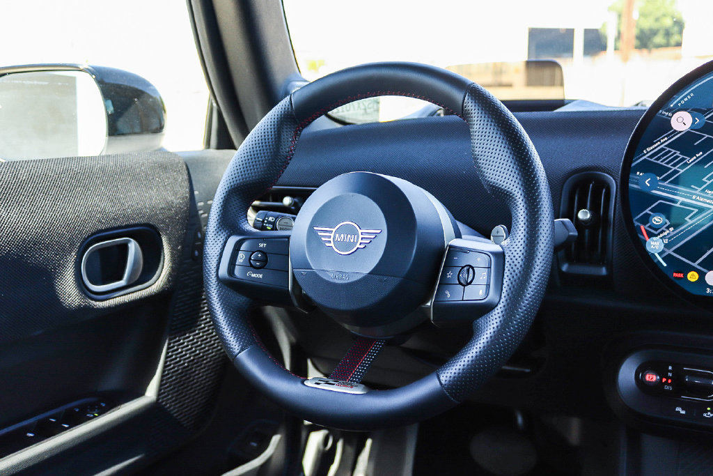Used 2026 MINI Cooper S FWD image 23