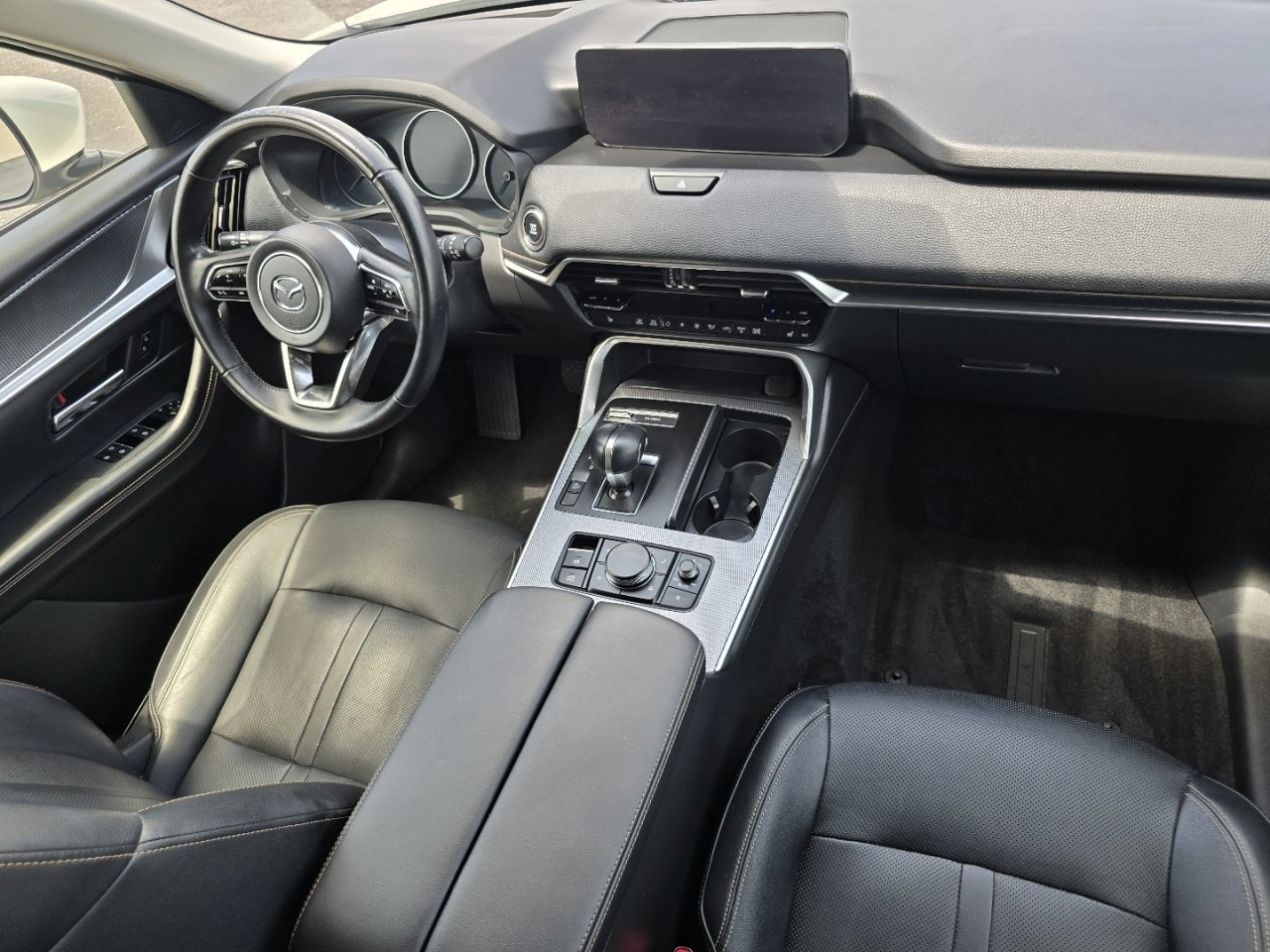 Used 2024 MAZDA CX-90 3.3 Turbo w/ Preferred Plus AWD/4WD image 21