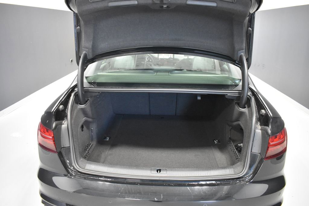 Used 2023 Audi A4 2.0T Premium Plus w/ Premium Plus Package image 33