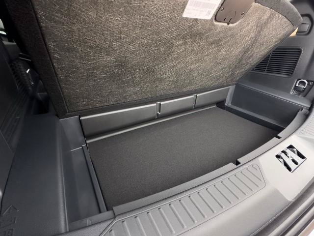 New 2026 Ford Explorer Active w/ Active Comfort Package RWD image 67