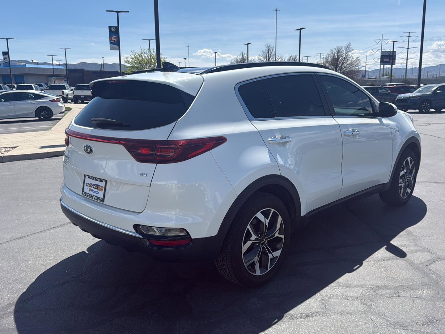 Used 2022 Kia Sportage EX image 7