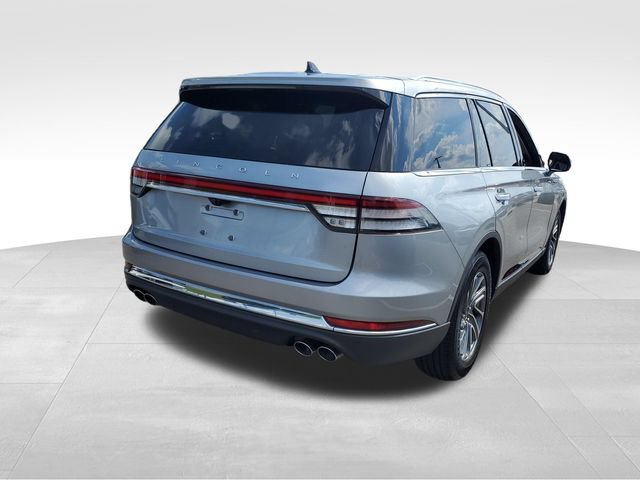 Used 2023 Lincoln Aviator 2WD image 4