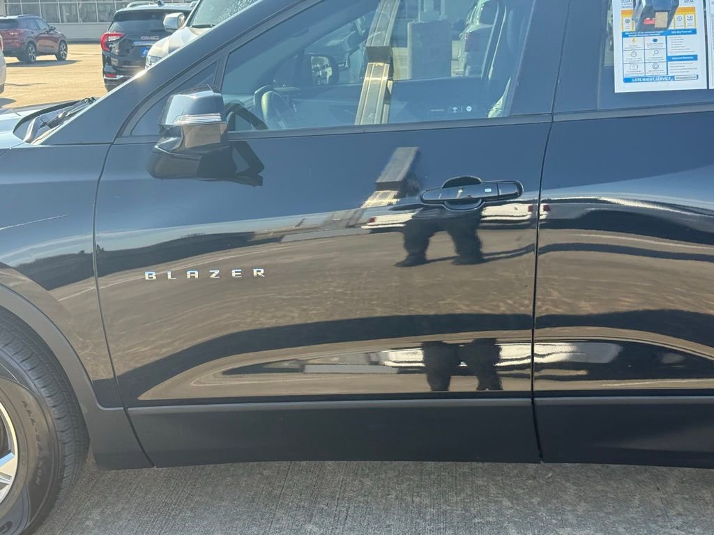 Used 2024 Chevrolet Blazer LT image 18