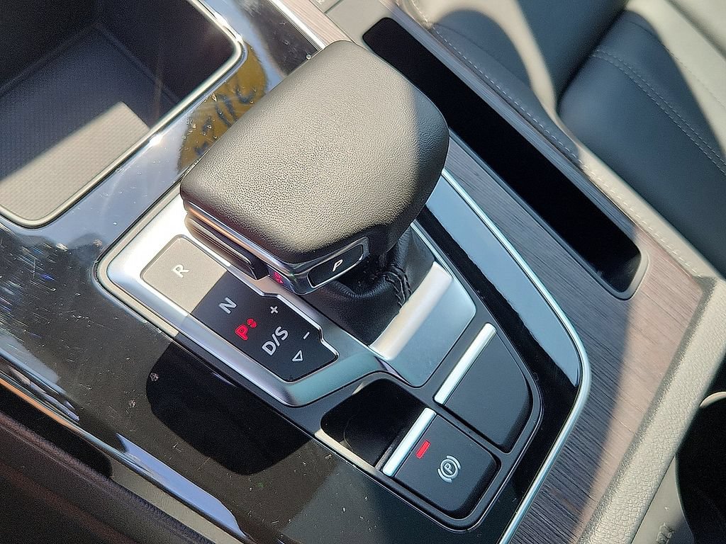 Used 2024 Audi Q5 Premium Plus w/ Convenience Package AWD/4WD image 19