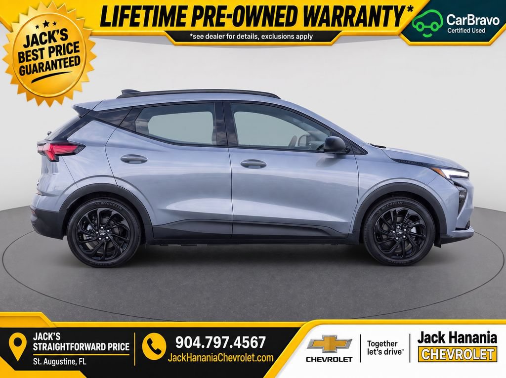 Used 2027 Chevrolet Bolt RS FWD image 8