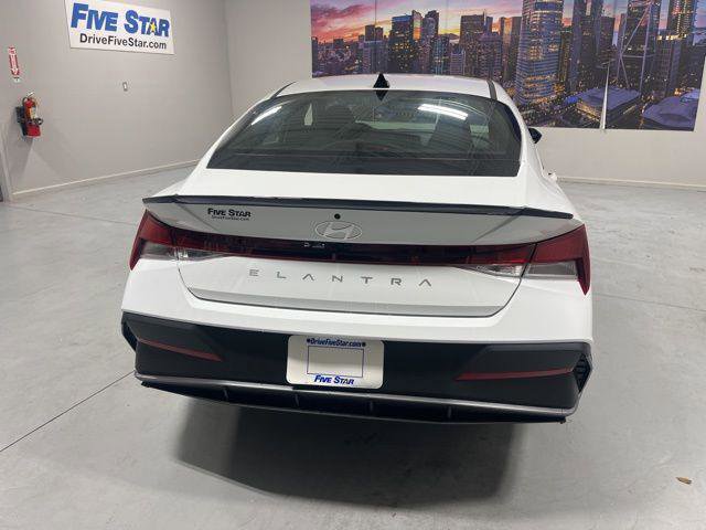 New 2026 Hyundai Elantra Sport image 25