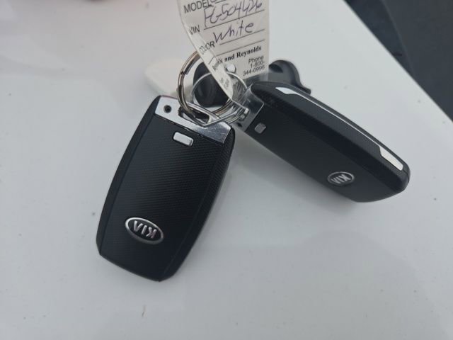 Used 2015 Kia Optima SX image 28