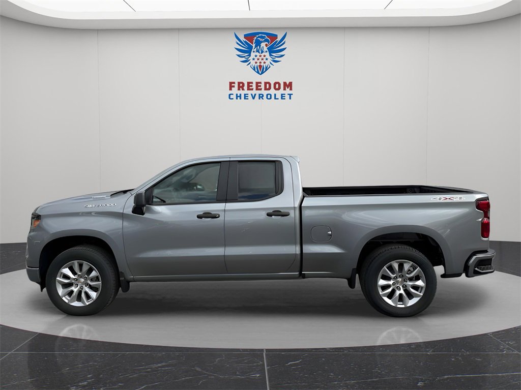 New 2026 Chevrolet Silverado 1500 Custom image 2