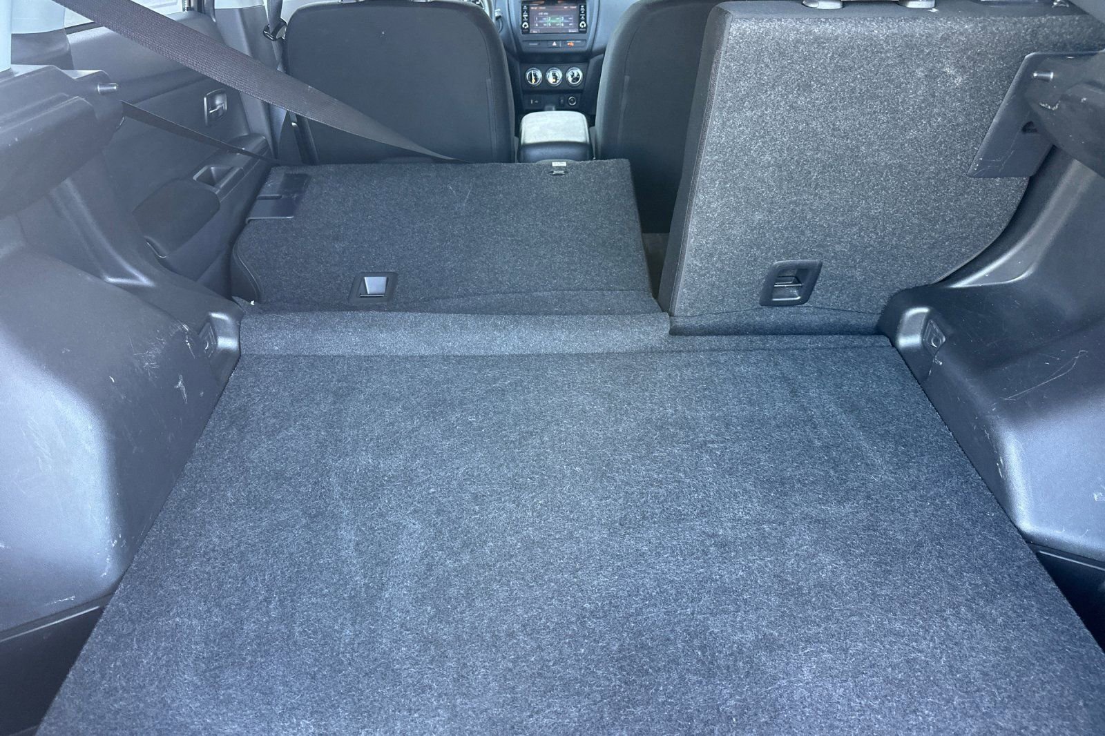 Used 2024 Mitsubishi Outlander Sport ES image 17