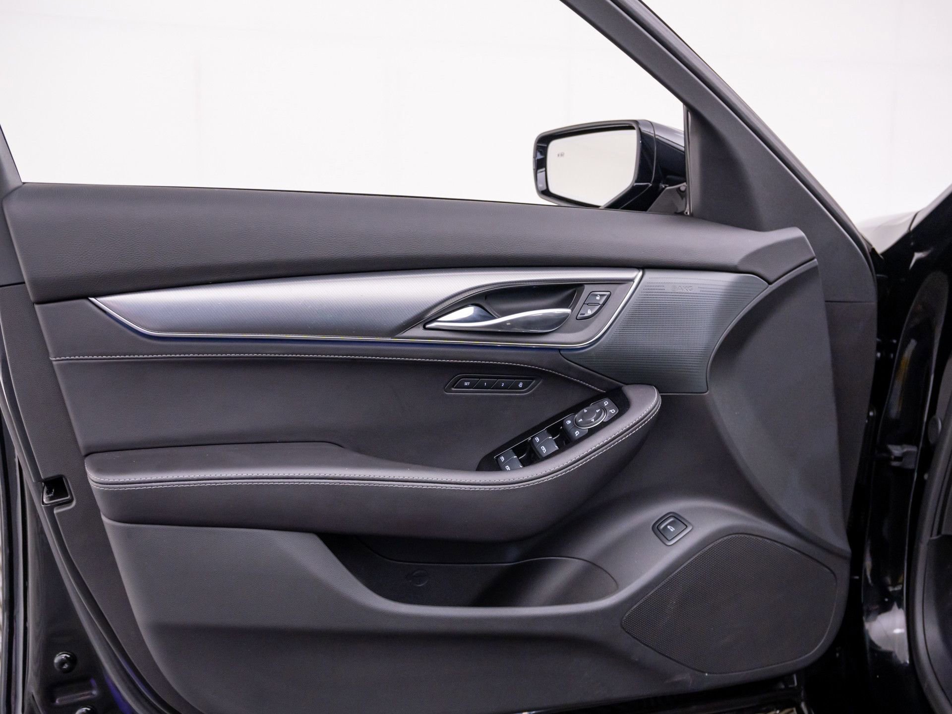 Used 2025 Cadillac CT5 Premium Luxury w/ Technology Package image 16