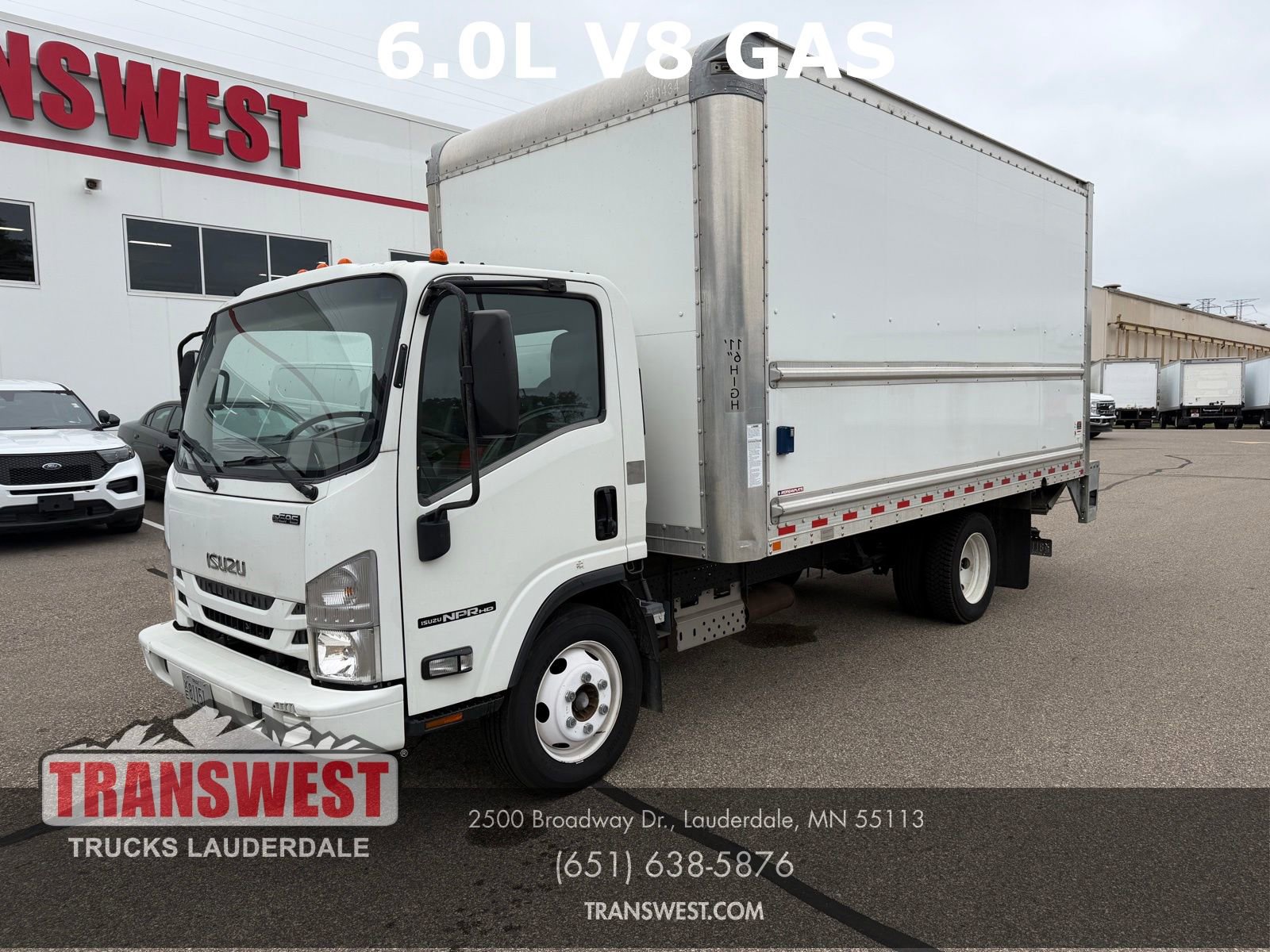 Used 2019 Isuzu NPR image 1