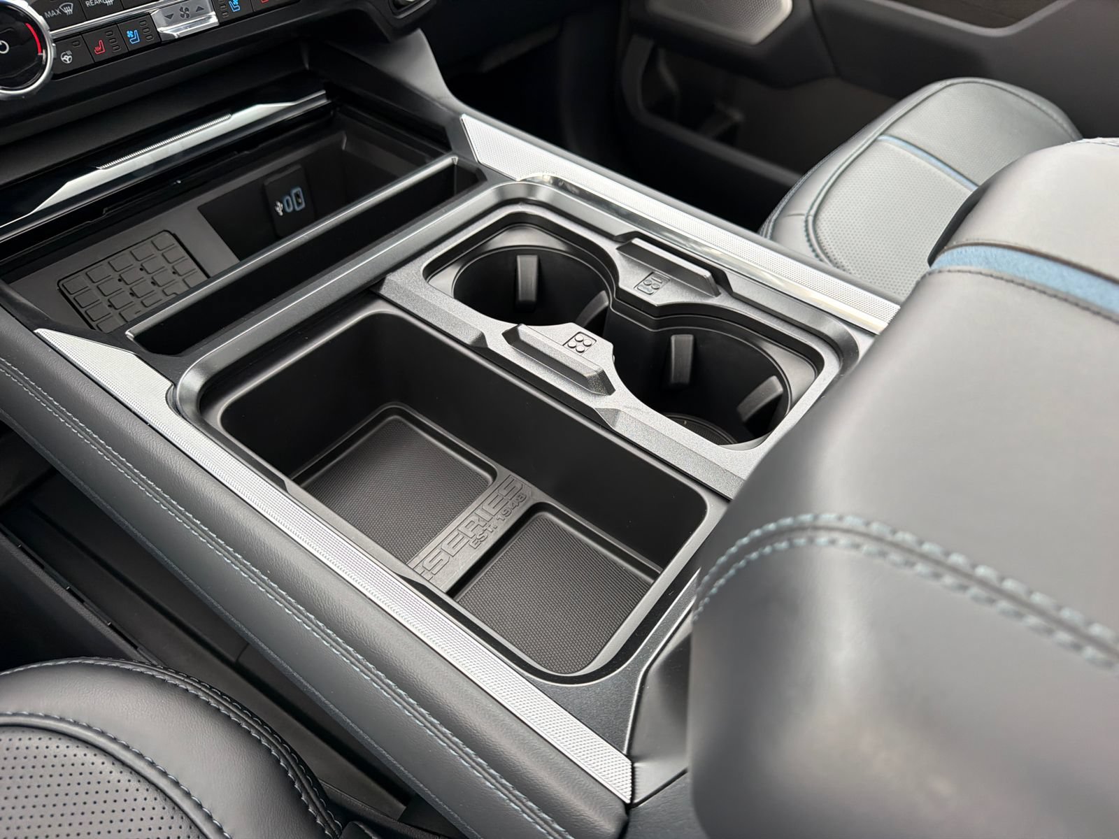 New 2026 Ford F250 Platinum AWD/4WD image 32