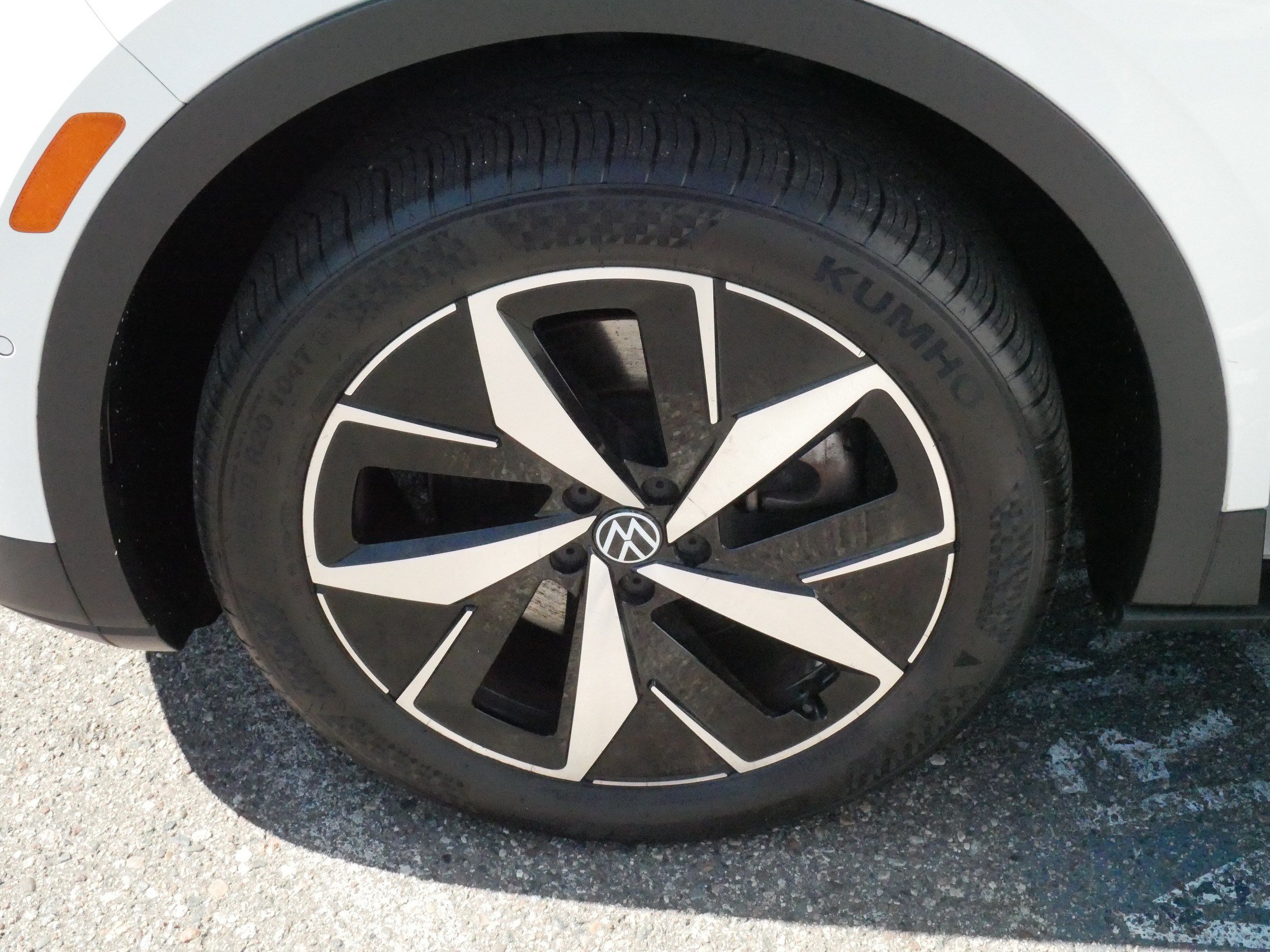 Certified 2023 Volkswagen ID.4 Pro S AWD/4WD image 15