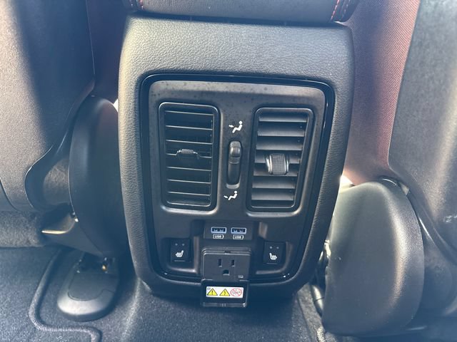 Certified 2025 Dodge Durango GT AWD/4WD image 19