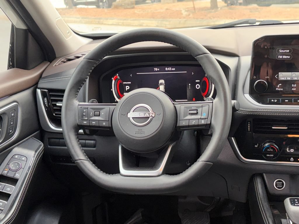 Certified 2023 Nissan Rogue Platinum FWD image 23