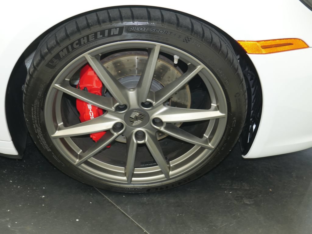 Certified 2020 Porsche 911 Carrera 4S AWD/4WD image 17