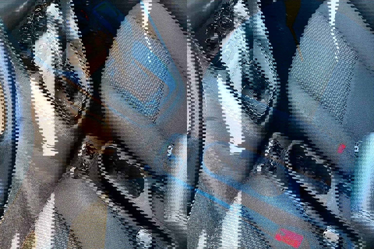 Used 2018 Ford Transit Connect XL image 13