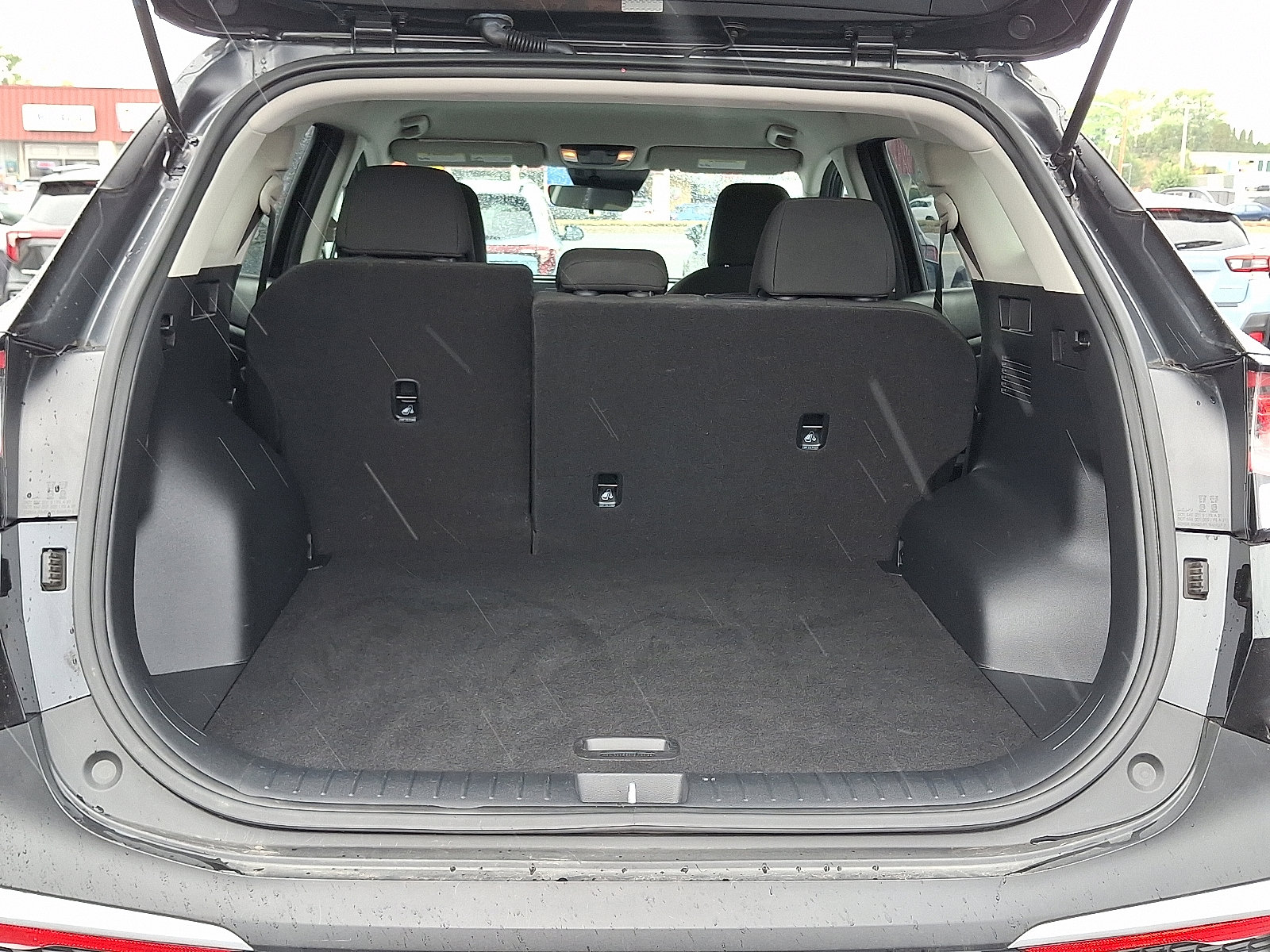 Used 2023 Kia Sportage LX image 30