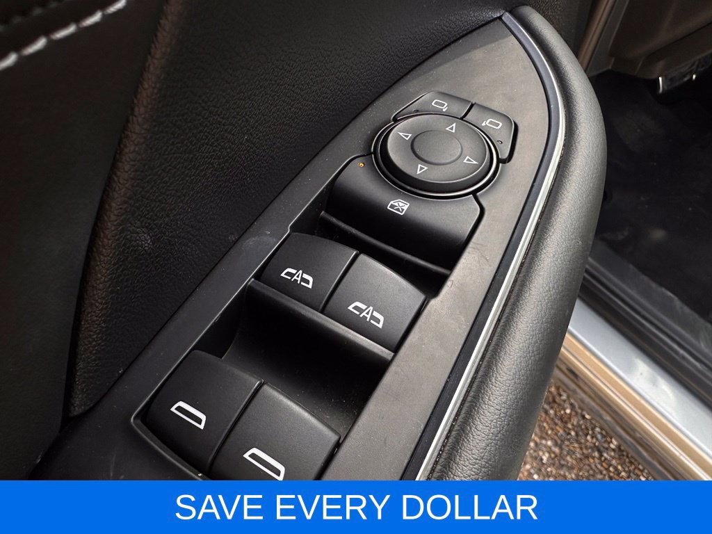 Used 2023 Buick Envision Preferred w/ Sport Touring Package AWD/4WD image 8