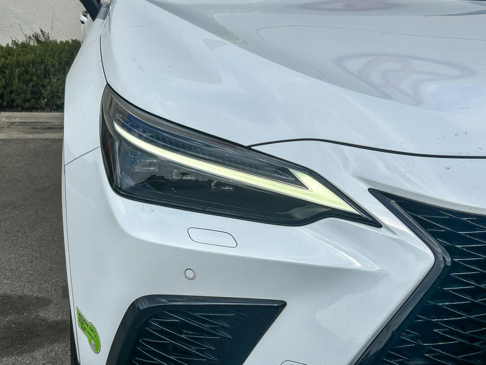 Used 2023 Lexus NX 450h+ F Sport w/ Vision Package image 4