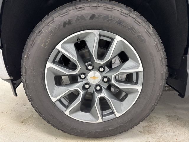 New 2026 Chevrolet Silverado 1500 LT image 40