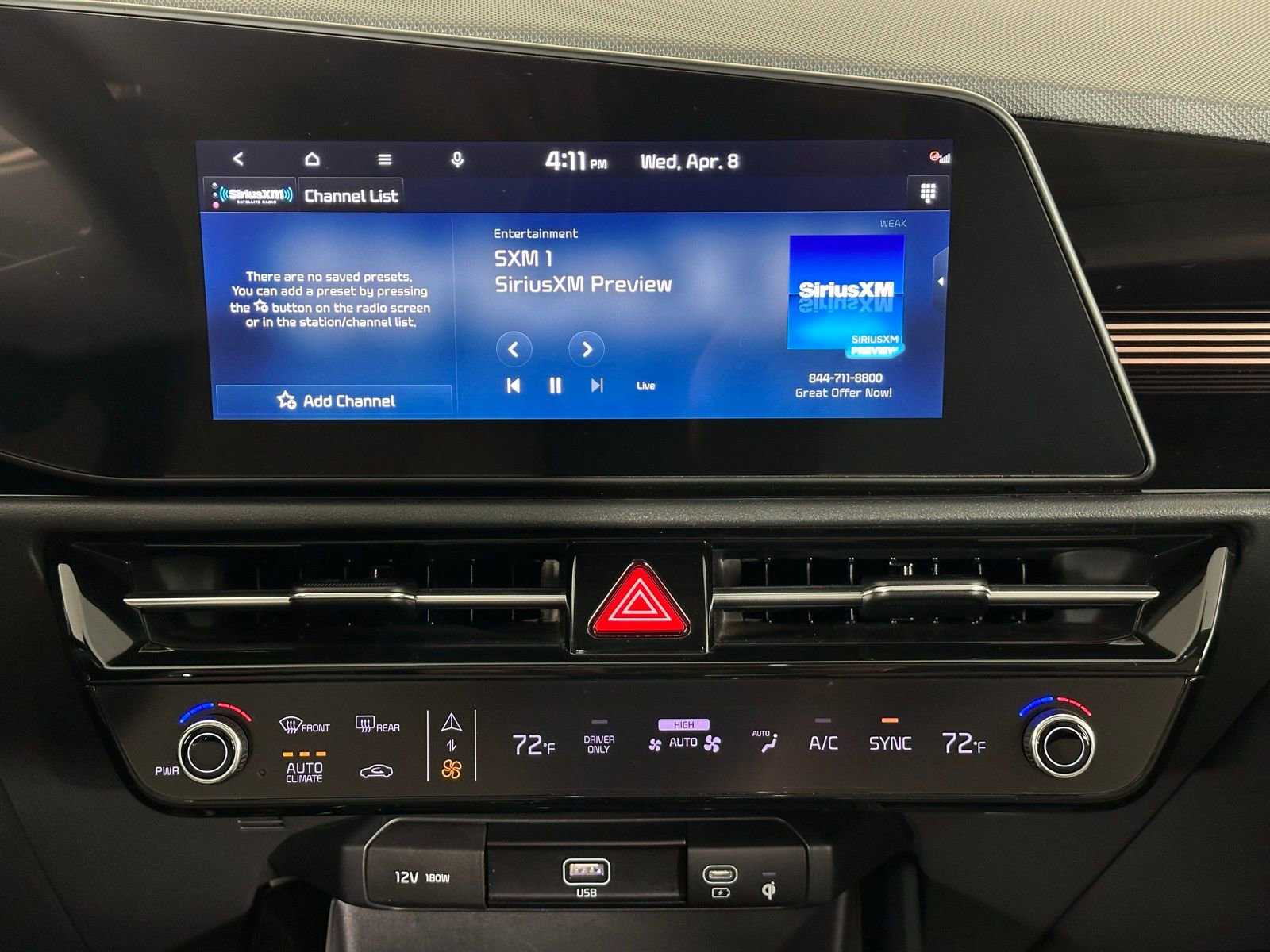 Used 2023 Kia Niro EX Touring image 14