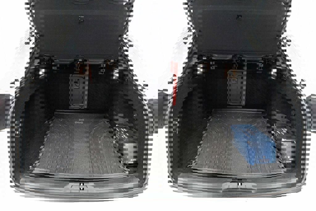 Used 2022 Maserati Levante GT image 41