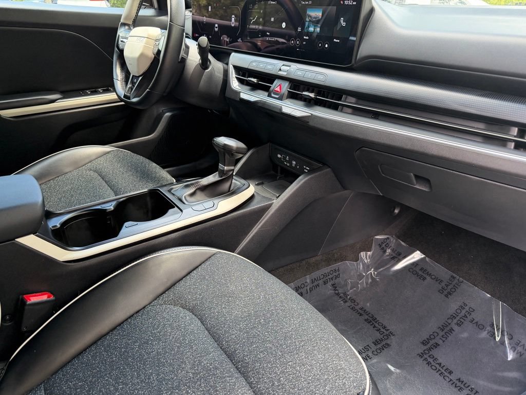 Used 2025 Kia K4 GT-Line w/ GT-Line Sunroof Package FWD image 10
