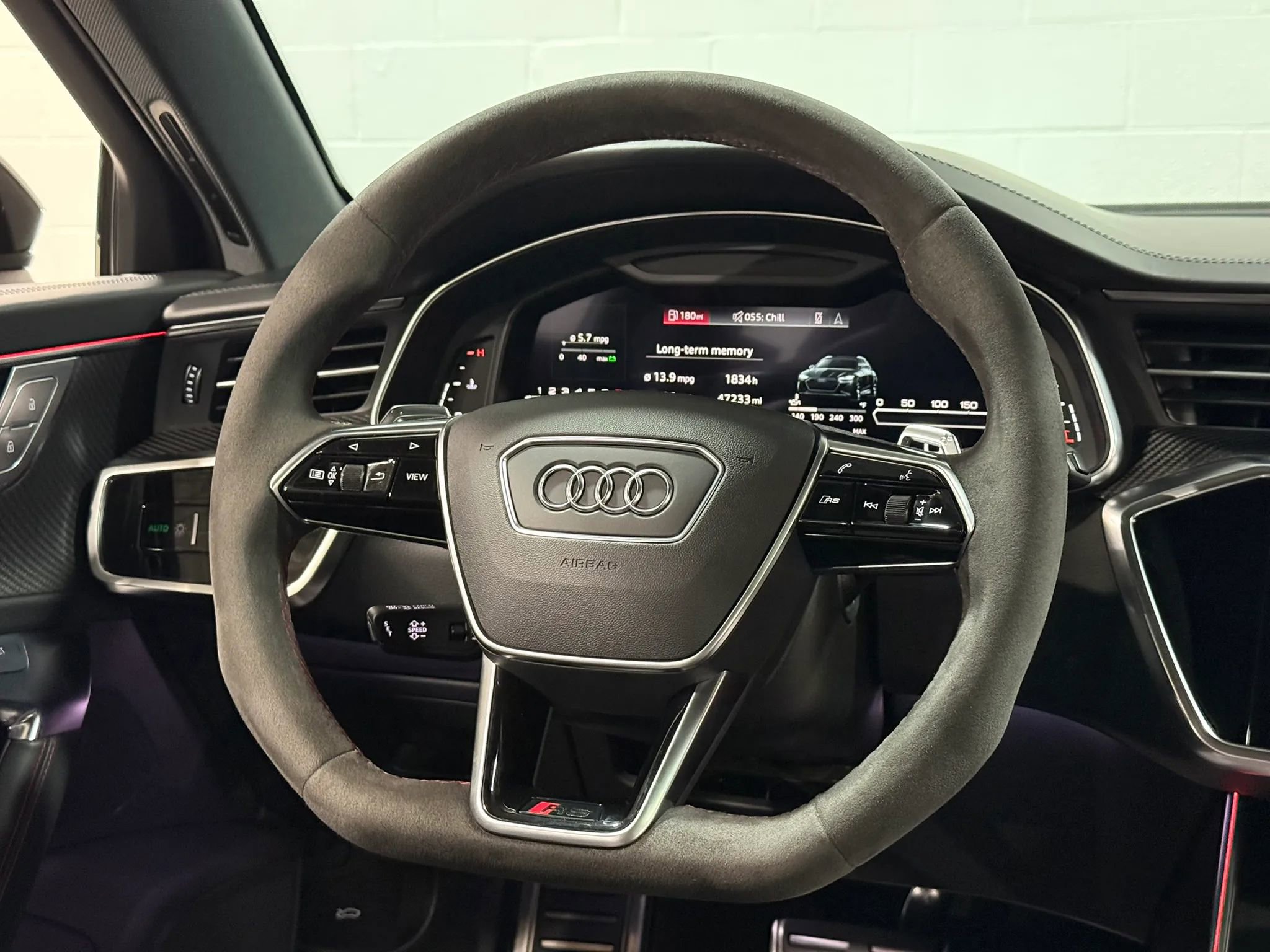 Used 2021 Audi RS 6 w/ Carbon Optic Package image 25
