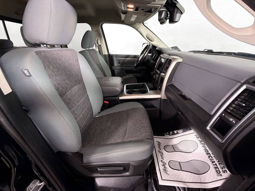 Used 2018 RAM 1500 Outdoorsman AWD/4WD image 28