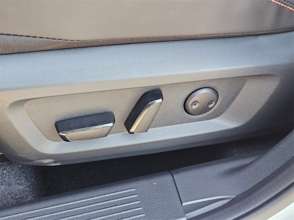 New 2026 Nissan Rogue SV image 29