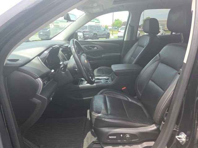 Used 2020 Chevrolet Traverse LT w/ LT Premium Package AWD/4WD image 19