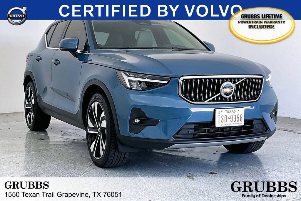 Used 2023 Volvo XC40 B5 Ultimate w/ Protection Package Premier