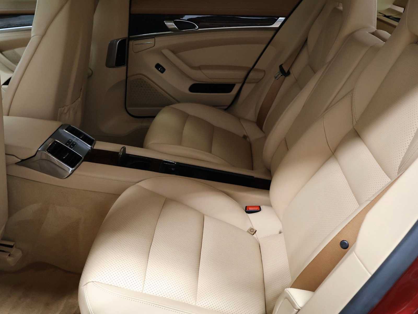 Used 2012 Porsche Panamera S RWD image 33