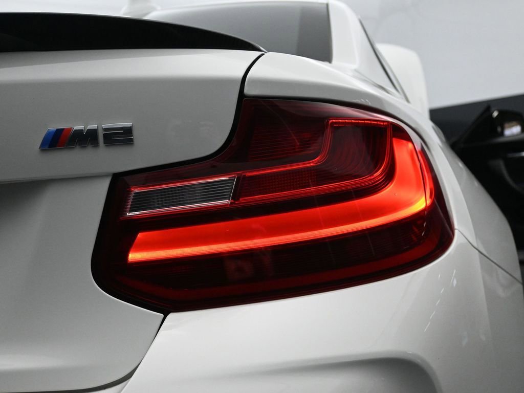 Used 2017 BMW M2 image 13