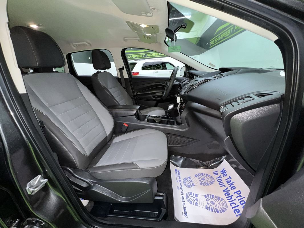 Used 2017 Ford Escape S FWD image 27