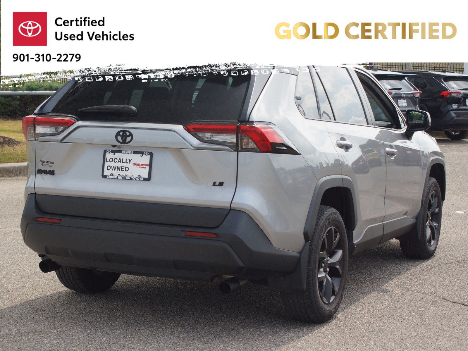 Used 2024 Toyota RAV4 LE FWD image 17