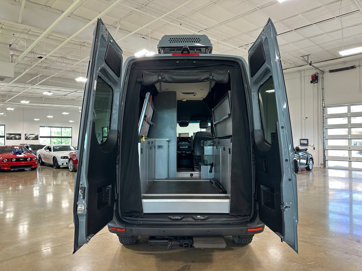 Used 2021 Mercedes-Benz Sprinter 2500 image 36