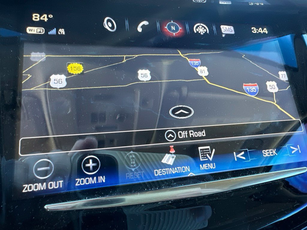 Used 2018 Cadillac Escalade ESV Luxury AWD/4WD image 16