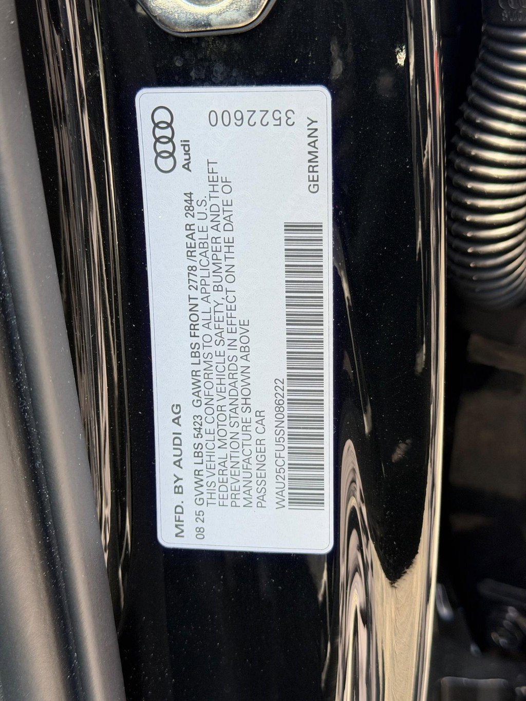 Used 2023 Audi S8 AWD/4WD image 28