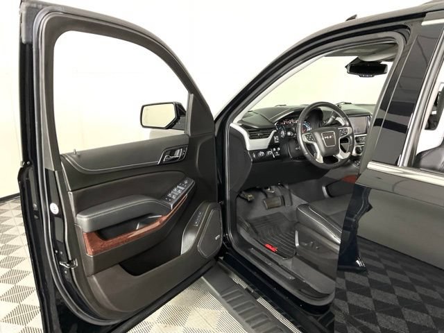 Used 2020 GMC Yukon SLT w/ Open Road Package AWD/4WD image 23