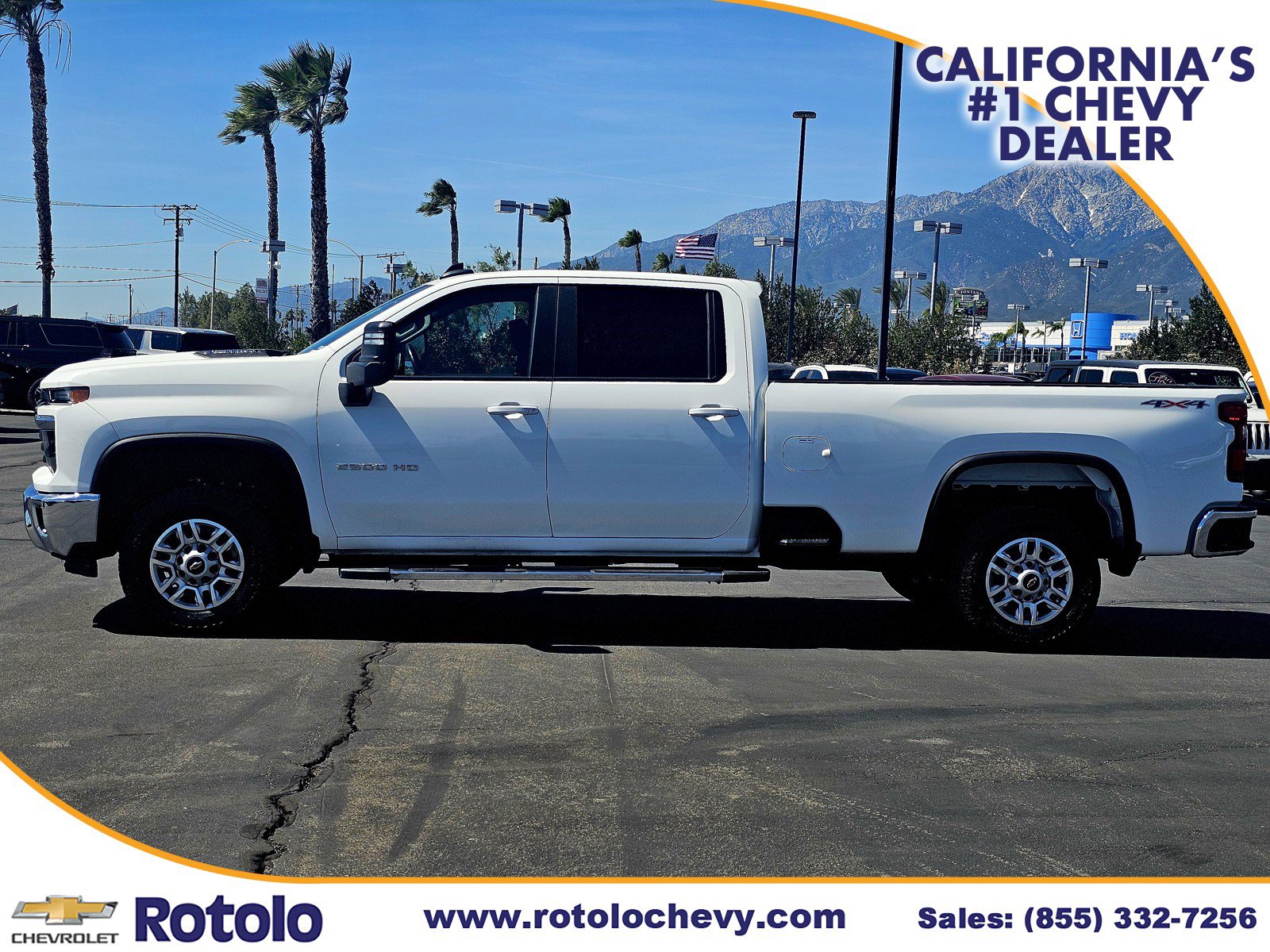 Used 2025 Chevrolet Silverado 2500 LT w/ Convenience Package image 4