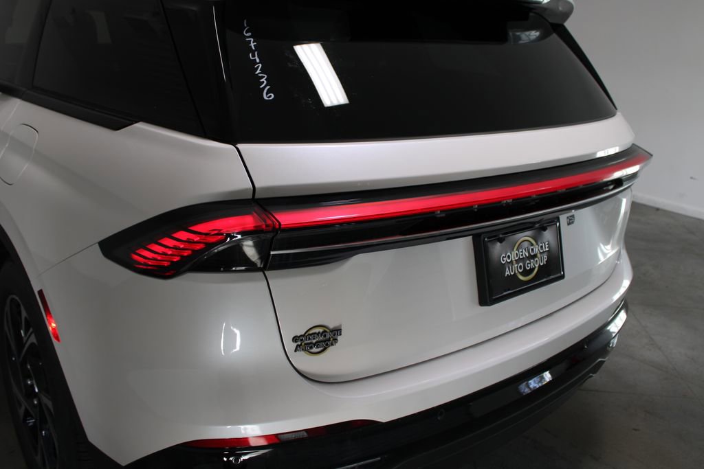 New 2026 Lincoln Nautilus Premier image 56