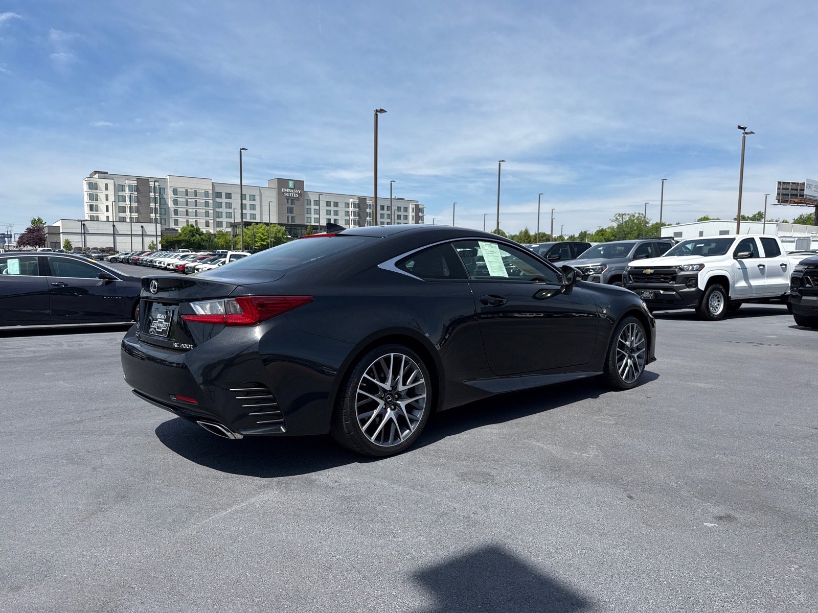 Used 2017 Lexus RC 200t F Sport RWD image 3