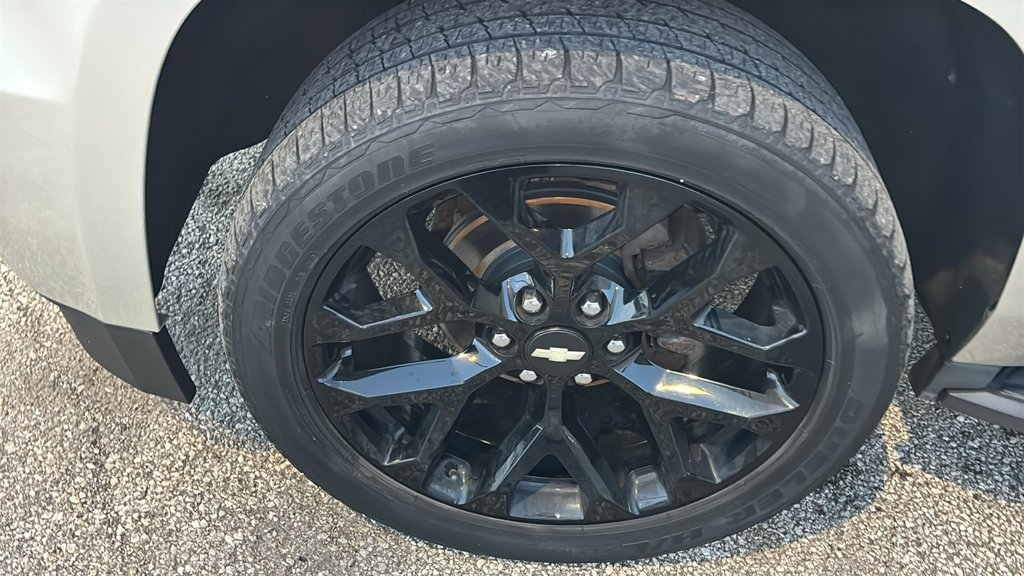 Used 2016 Chevrolet Tahoe LT AWD/4WD image 32