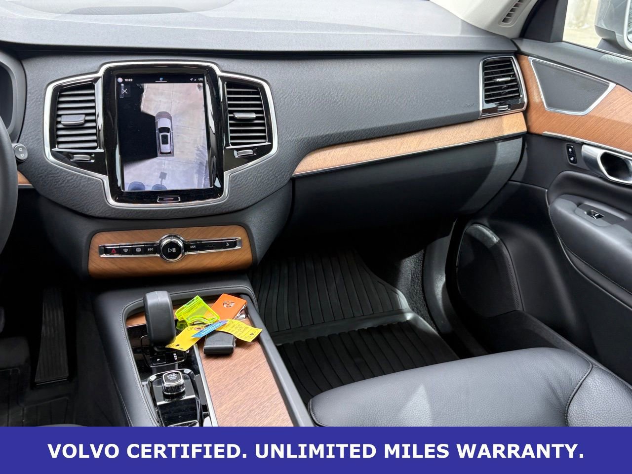 Certified 2024 Volvo XC90 B6 Plus w/ Protection Package Premier AWD/4WD image 15