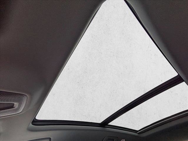 New 2025 Audi Q6 e-tron Premium Plus image 15